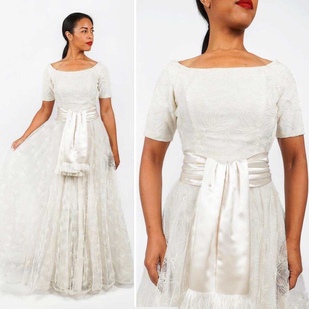 Vintage 50s White Floral Tulle Wedding Dress w Satin Sash by Emma Domb | XS
